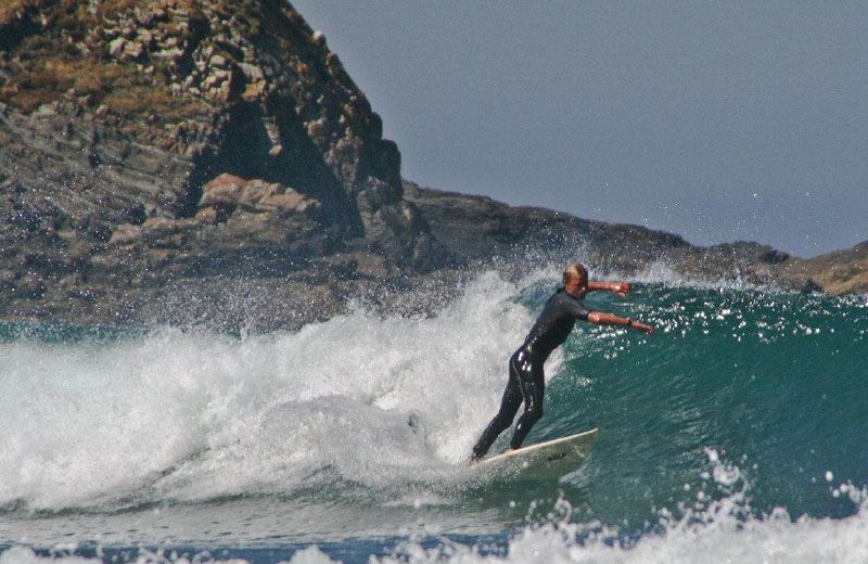 Surfing In Puerto Lopez foto 3