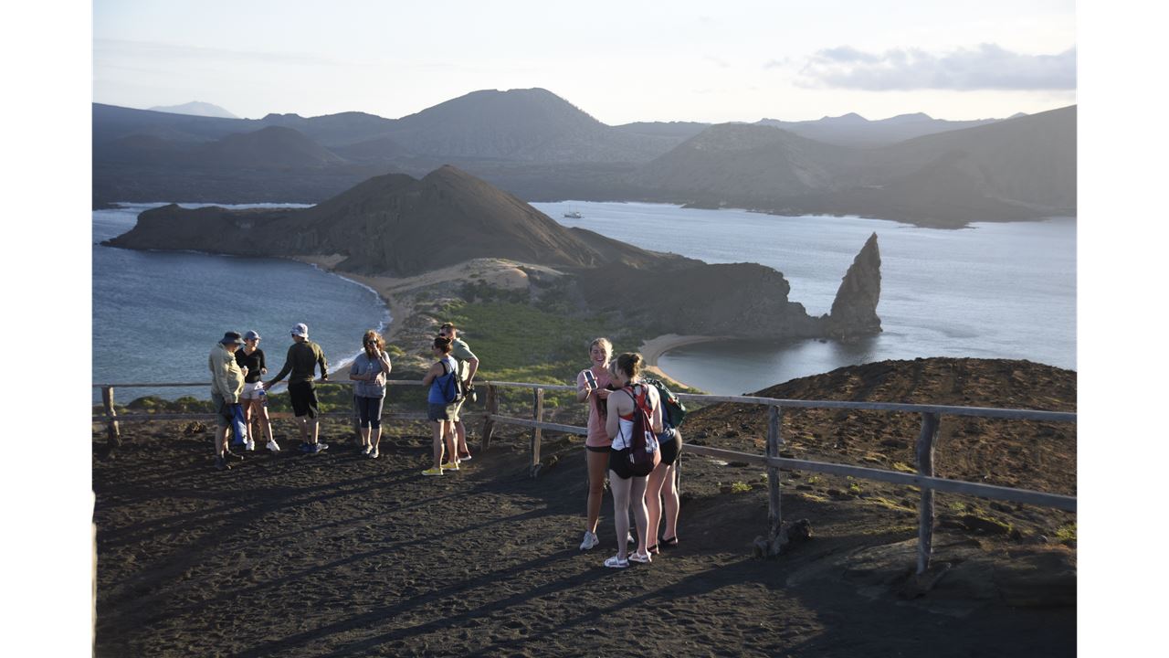 Cruzeiro De 5 Dias Pelas Ilhas Galápagos – Bartolomé, Genovesa E Vida Selvagem foto 1