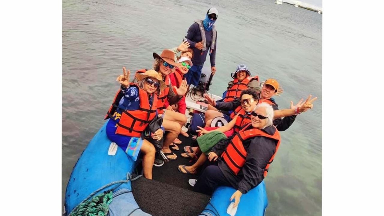 Bay Tour With Snorkeling In Santa Cruz, Galapagos foto 3