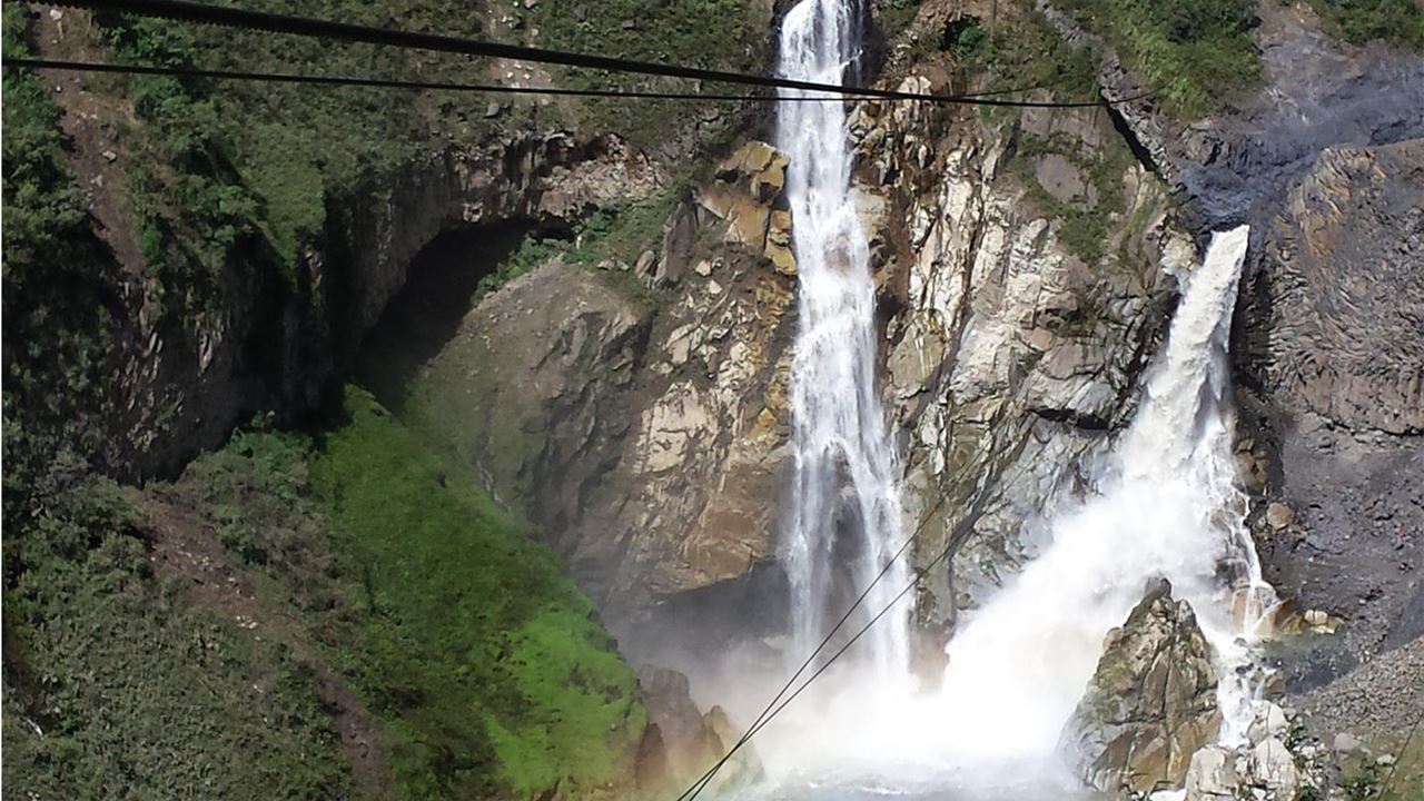 Route Des Cascades À Vélo : Aventure Au Pailón Del Diablo foto 7