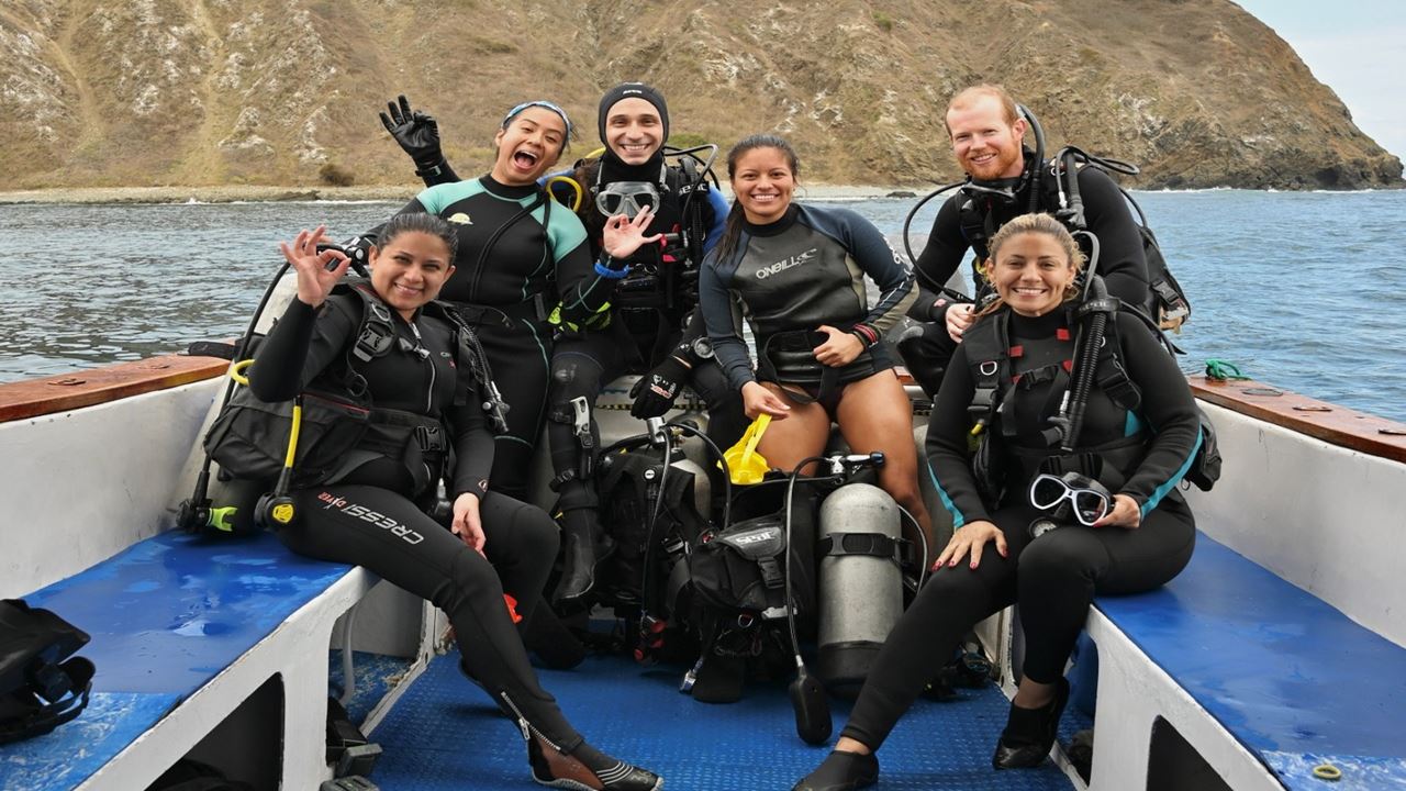 Scuba Diving Tour In Machalilla: Marine Life And Crystal Clear Waters foto 2