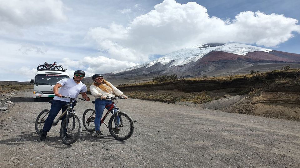 Cotopaxi Volcano Bike Tour foto 2