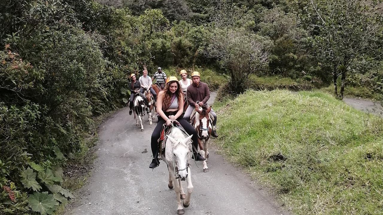 Horseback Riding Under Tungurahua: Adventure In Nahuazo